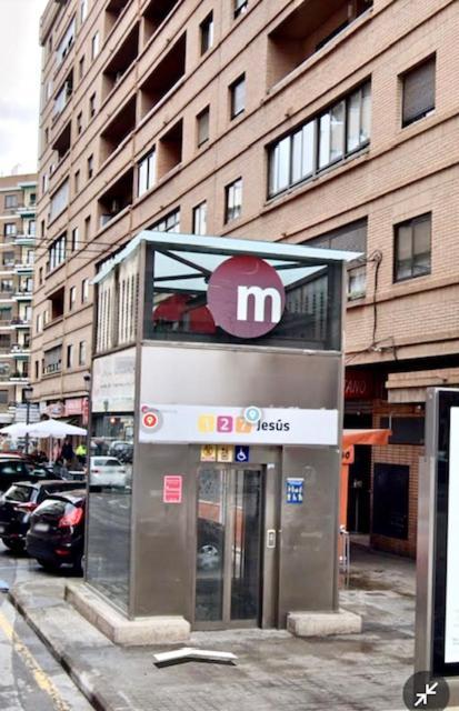 Calle Mora De Rubielos With Free Private Underground Parking Valencia Exterior photo